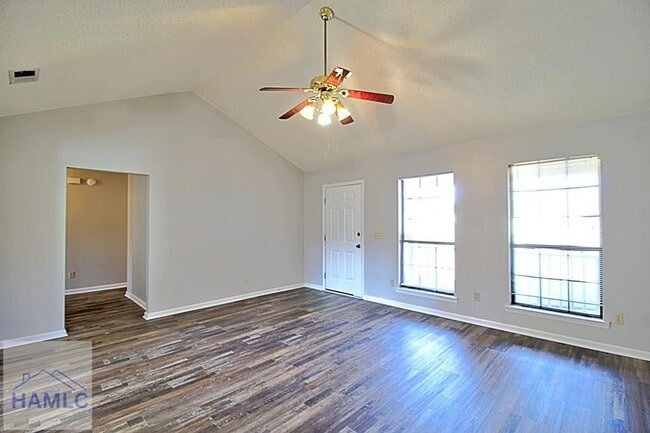 Photo - 942 Gulfstream Rd