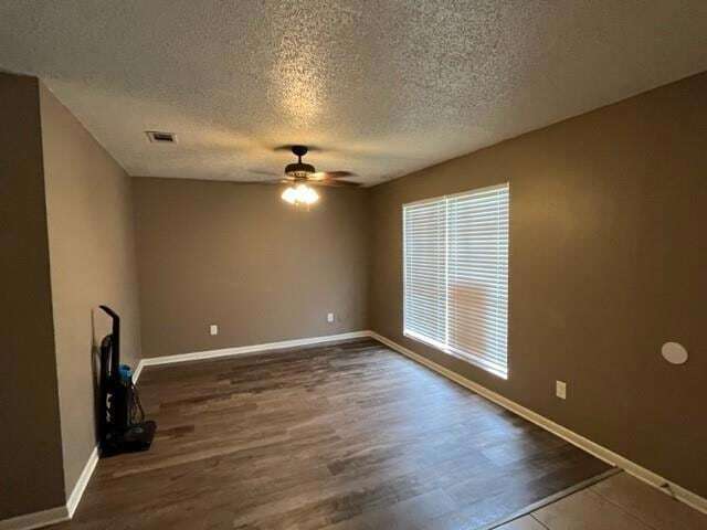 Photo - 1620 Beech St Unit 22