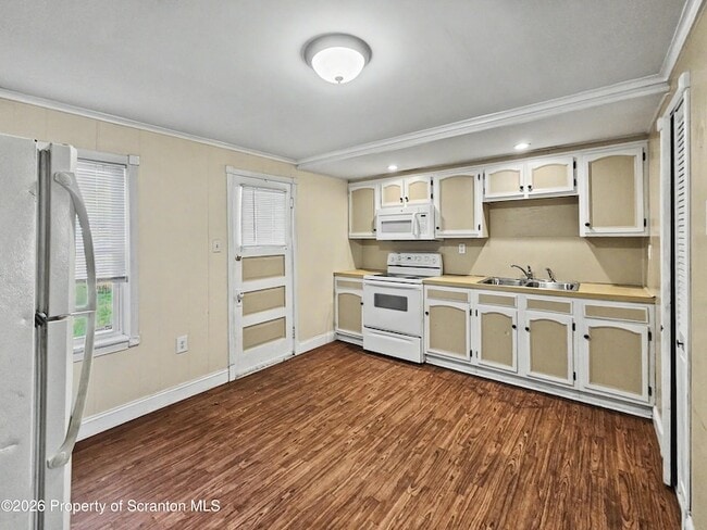 Photo - 1019 N Irving Ave Unit 1