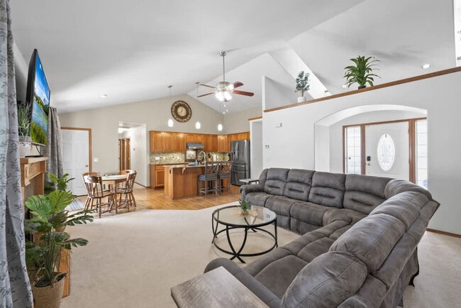 Building Photo - 660 S Majestic View Dr Unit SI ID1542954P