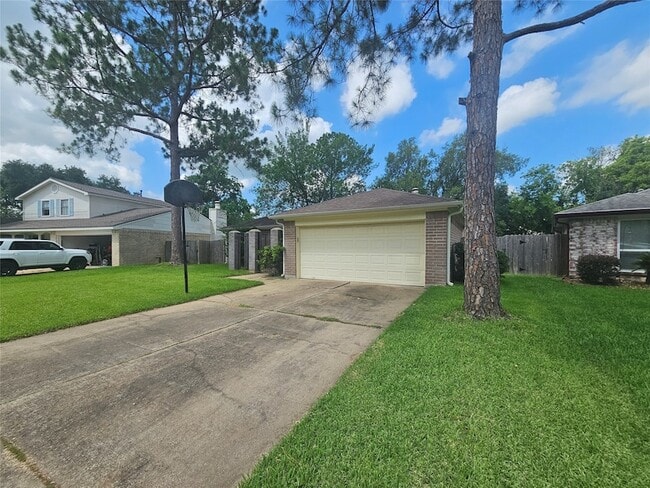 Photo - 3206 Pebble Lake Dr