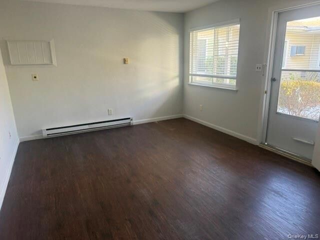 Photo - 1-72 Parkcenter Drive Unit