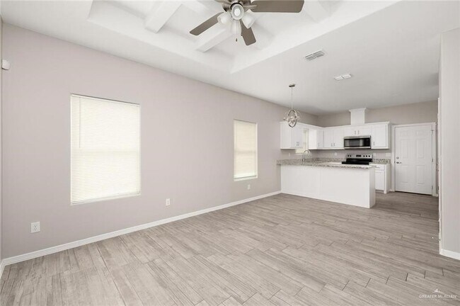 Photo - 1722 E Davenport St Unit 4