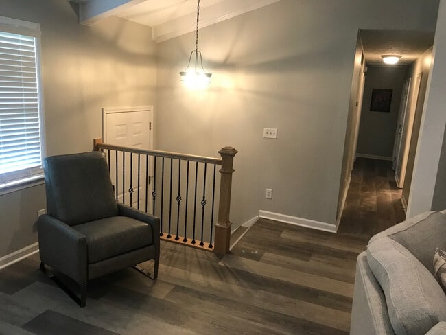 Photo - 305 Red Bird Way Unit ID1289334P