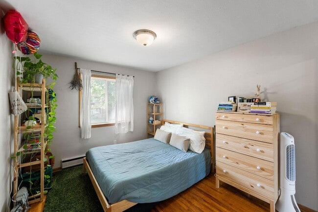 Photo - 2112 Garfield Ave