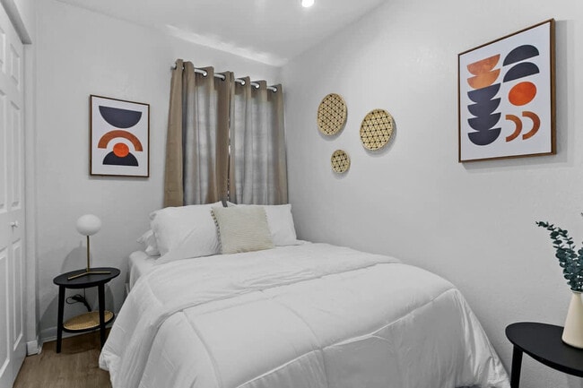 Photo - 2401 Gordon St Unit ID1271931P