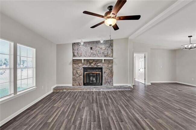 Photo - 125 Sharon Ave