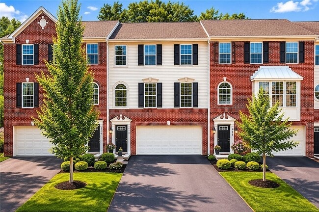 Photo - 248 Broadstone Dr