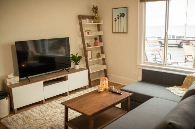 Photo - 2430 Alki Ave SW Unit ID1051258P