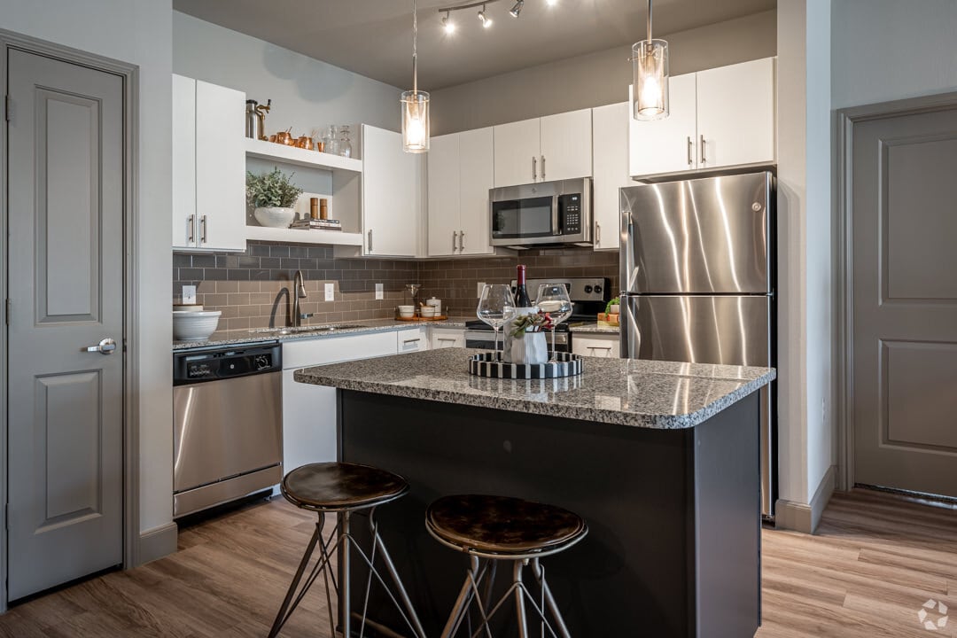 Floor Plan - 2 Bedroom 2 Bath Solarium