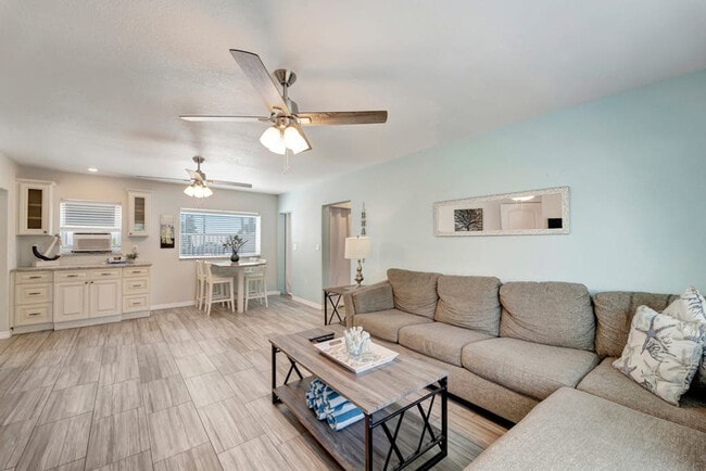 Photo - 2204 Avenue A N Unit SI FL2-ID1591518P