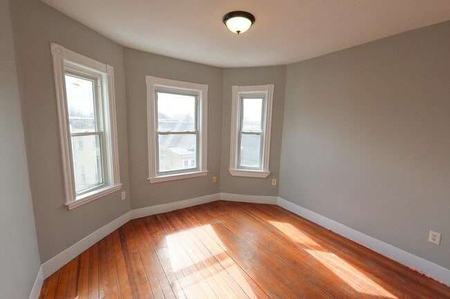 Photo - 23 Barry St Unit 3