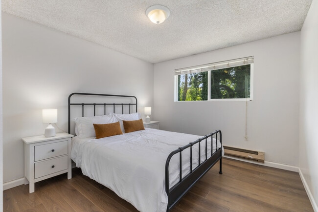 Photo - 15706 Ash Way Unit ID1234677P