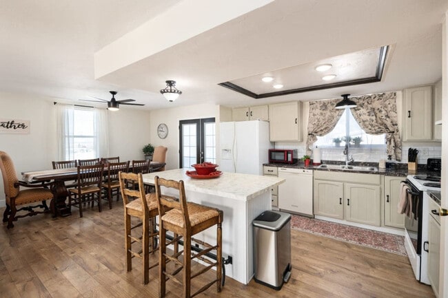 Photo - 515 Hawks Blvd Unit ID1249877P