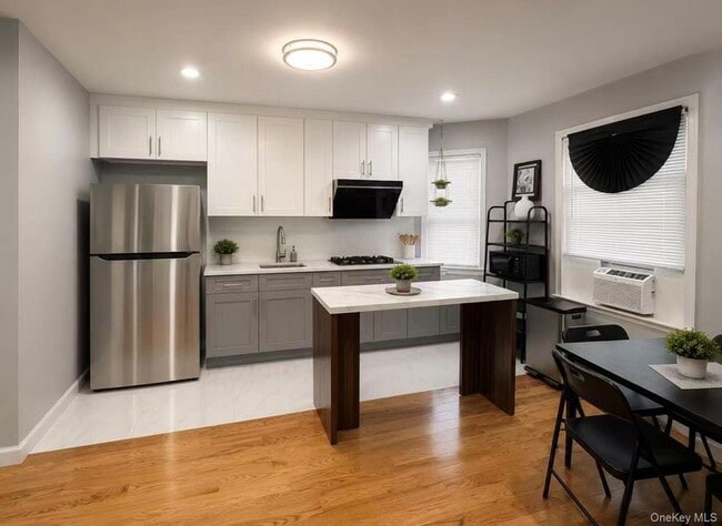 Building Photo - 87-53 95th St Unit 2F