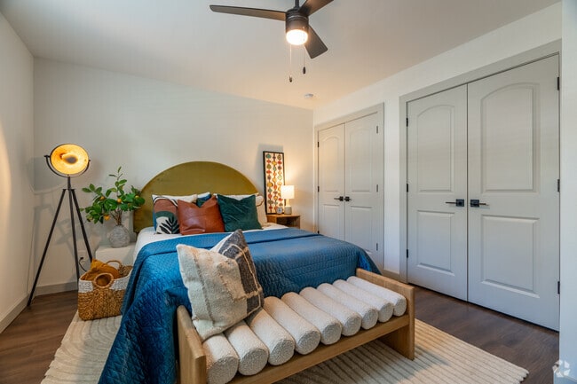 2BR, 1BA - 725SF - Bedroom 1 - Century Apartments