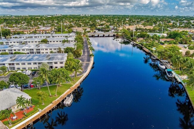 Photo - 140 Cypress Club Dr Unit 414