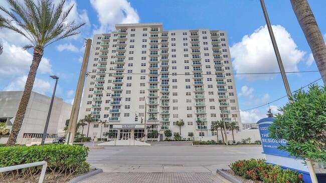 Building Photo - 3000 S Ocean Dr Unit 920