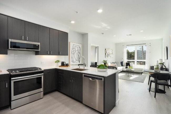 Photo - 4300 Collins Ct Unit ID1280651P