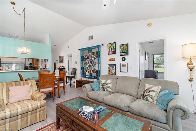 Photo - 2005 Pine Isle Ln