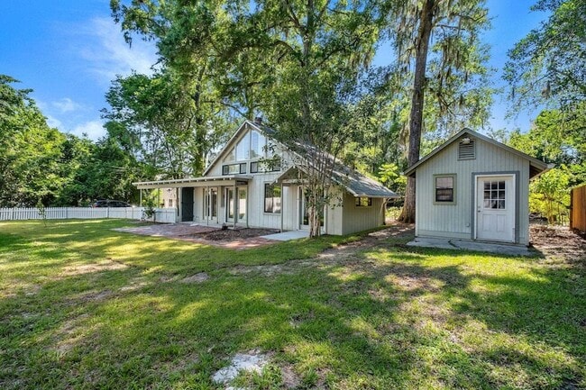 Photo - 1010 Cherry Laurel St