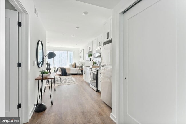 Photo - 5904 Germantown Ave Unit 204