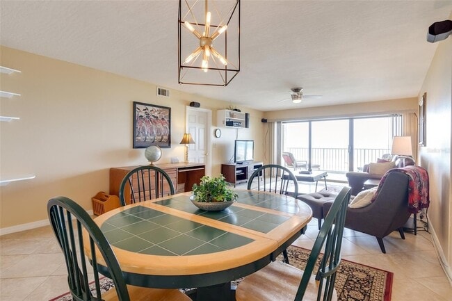 Photo - 555 Harrison Ave Unit 402