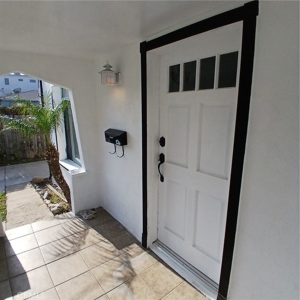 Photo - 5715 Case Ave