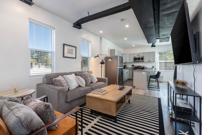 Photo - 677 S 700 E Unit SI ID1597563P