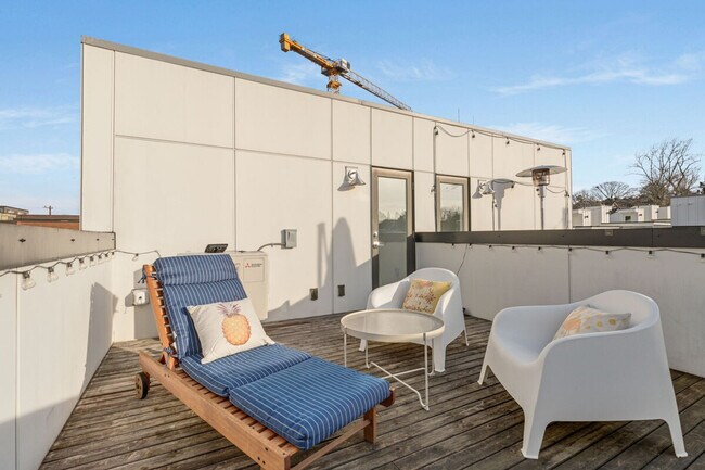 Photo - 1215 E Union St Unit ID1035940P