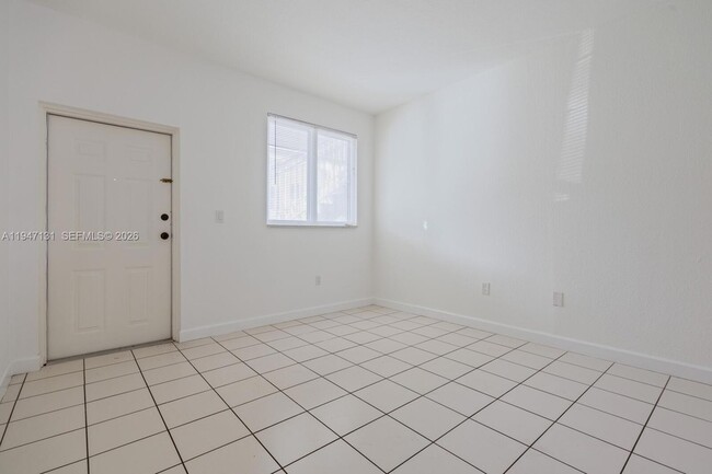 Photo - 1663 SE 27th Dr Unit 105