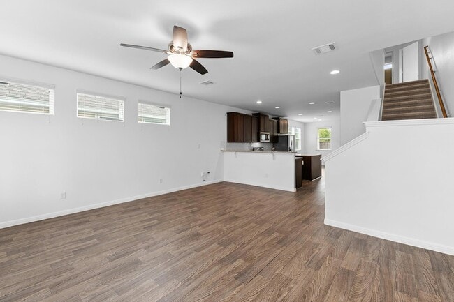 Photo - 213 Michaelis Dr