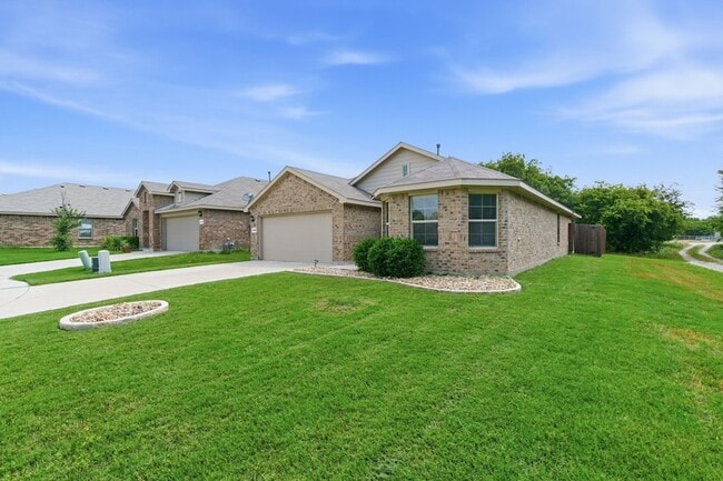 Photo - 16308 Caledonia Ct