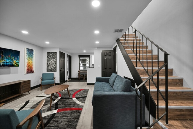 Photo - 621 NE 28th St Unit ID1018316P