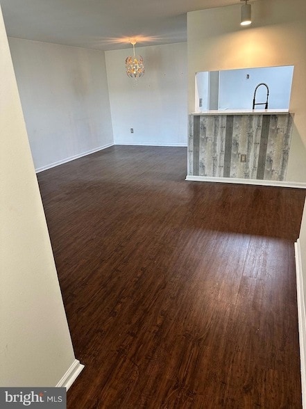 Photo - 601 Ferris Ln