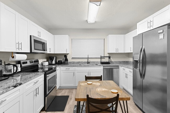 Photo - 3602 E Genesee St Unit ID1244340P