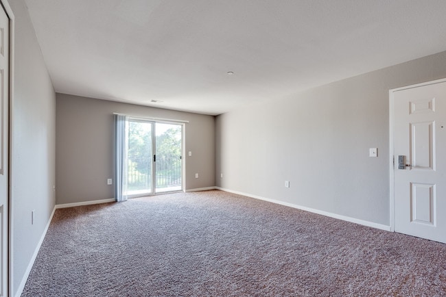 Tier #2 Living Room - Westbrook Apartments