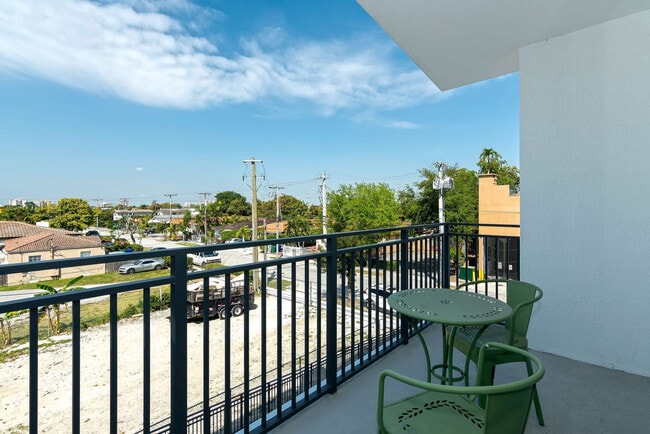 Photo - 1710 SW 27th Ave Unit ID1272088P