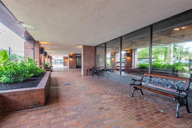 Photo - 12 Bond St Unit 4C