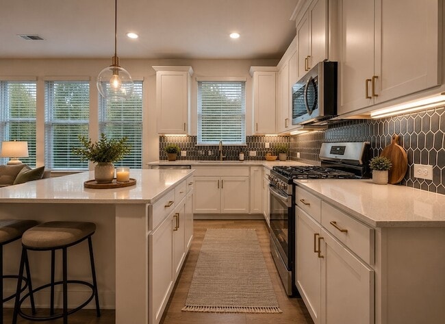 Photo - 512 Parkside Dr