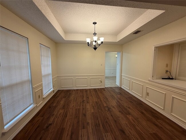 Photo - 1426 Mapleview Dr