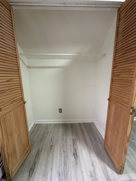 Photo - 46 Woodlawn Ave