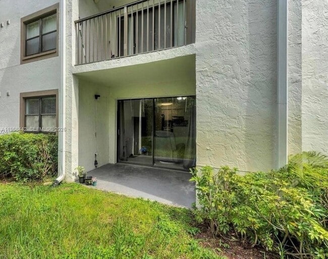 Photo - 570 S Park Rd Unit 12-6