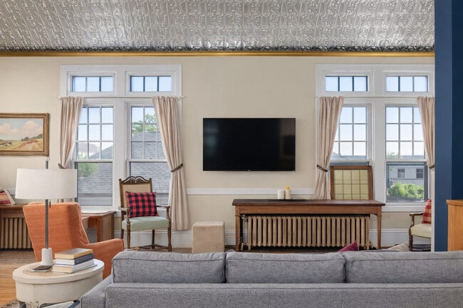 Photo - 316 Court St Unit SI ID1241760P