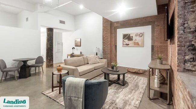 Building Photo - 99 S Front St Unit B02.1408727