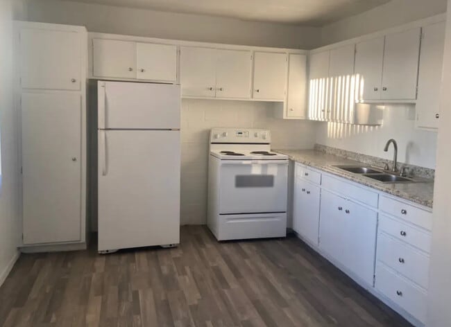 Photo - The Onyx Apartments