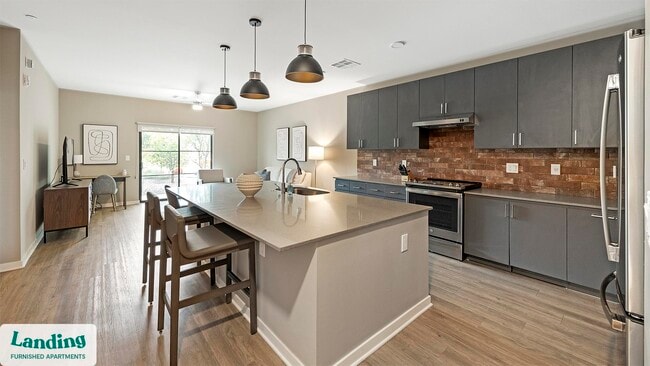 Photo - 402 W Lincoln St Unit 141.1407353