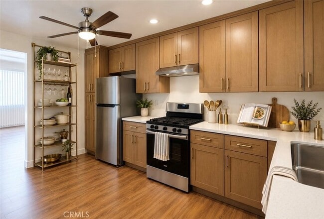 Photo - 15226 Normandie Ave Unit B