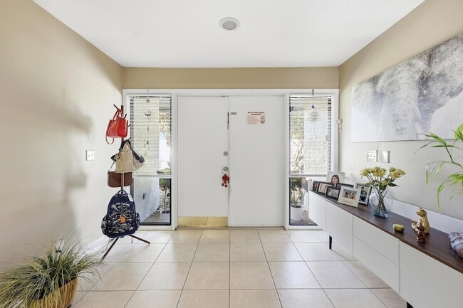 Photo - 5141 NW 3rd Ter