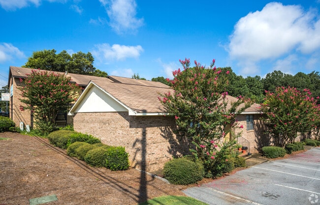 Photo - Gentian Court